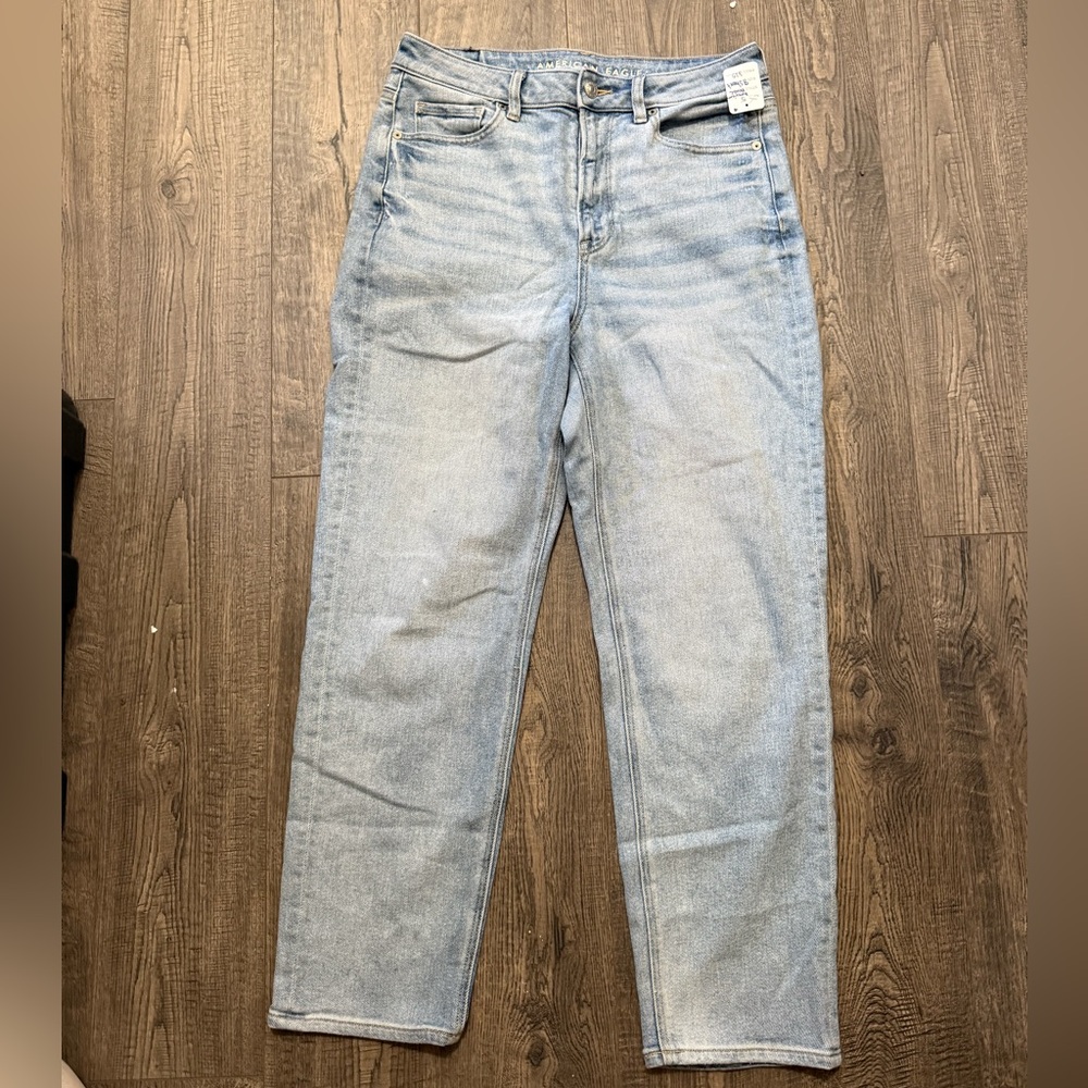 Women’s mom straight Light Blue Jeans